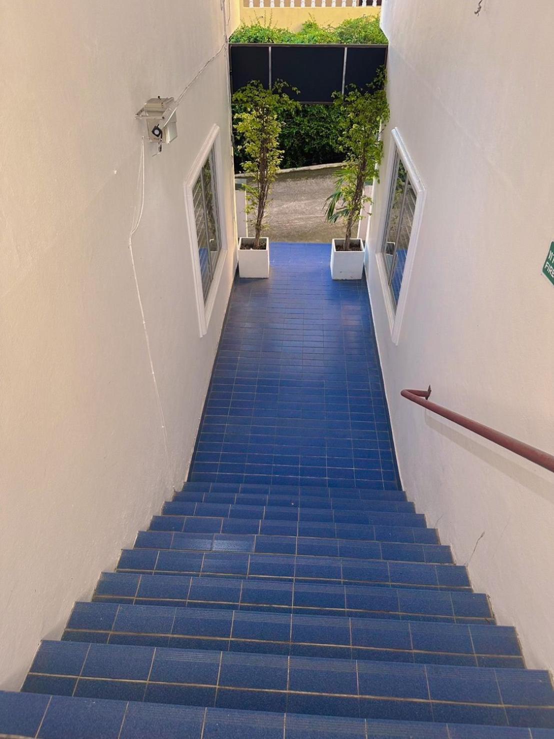 The Villa Residences Resort Patong Luaran gambar